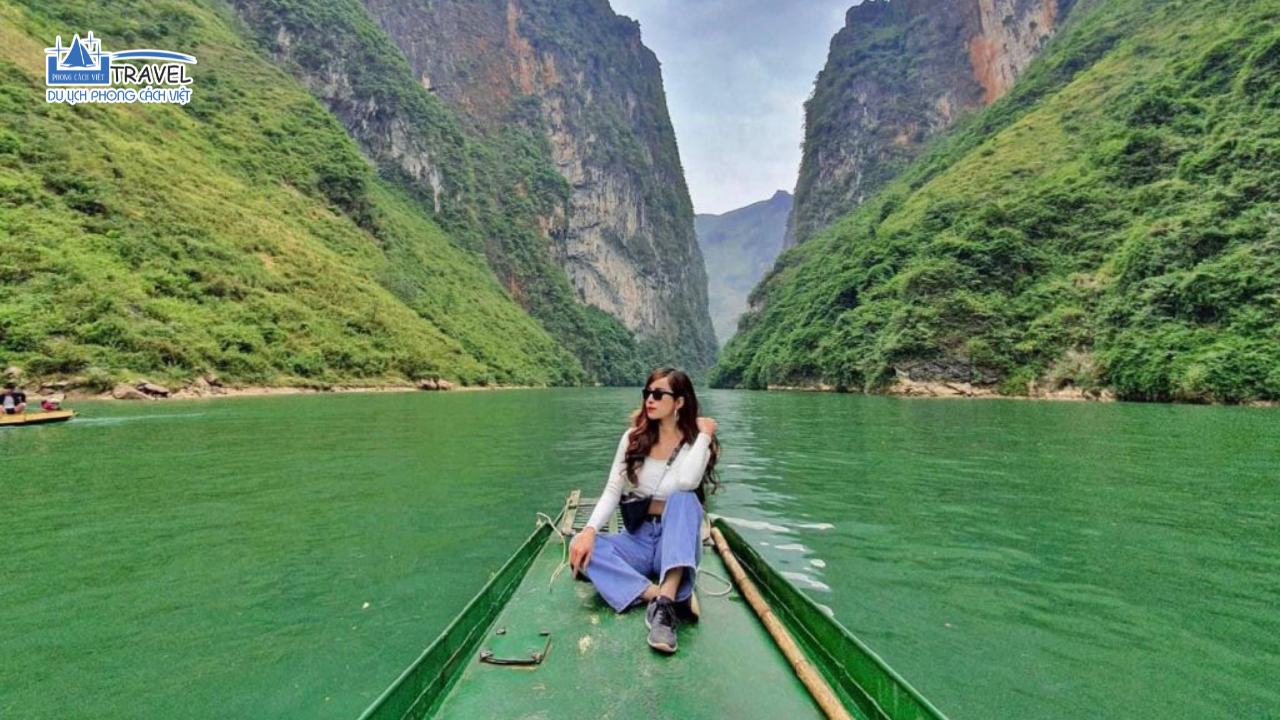 tour-ha-giang-song-nho-que