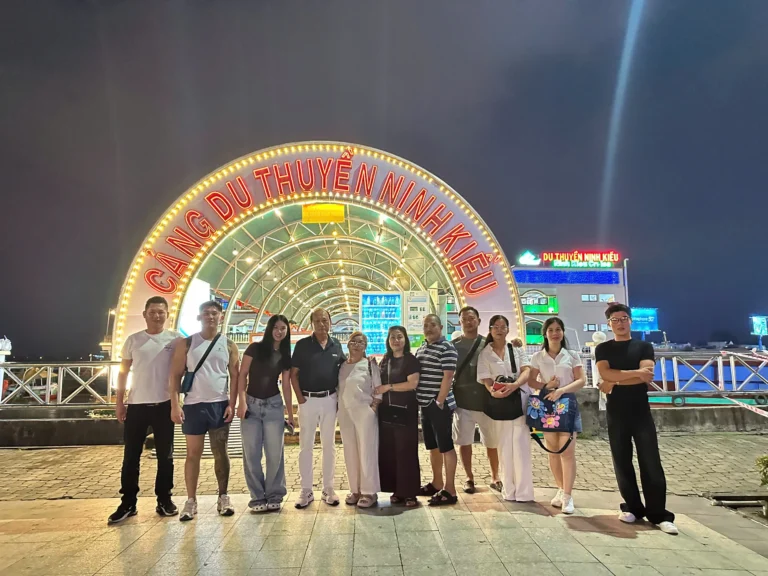 TOUR MIỀN TÂY 2N1Đ: MỸ THO – BẾN TRE – CẦN THƠ