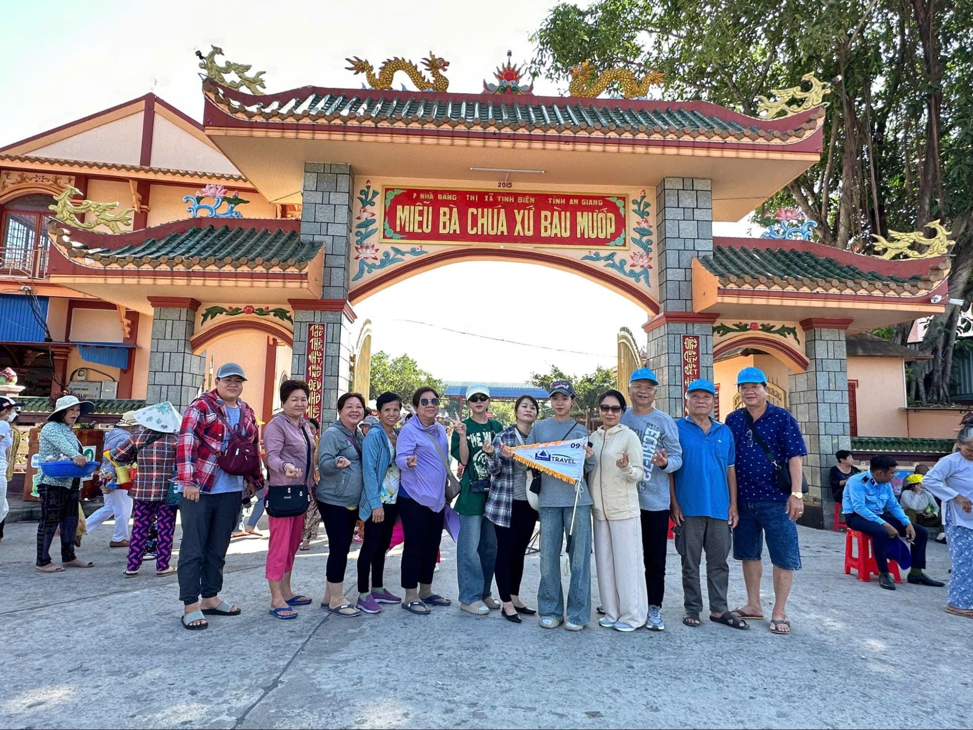 Miếu Bà Chúa Xứ Bàu Mướp