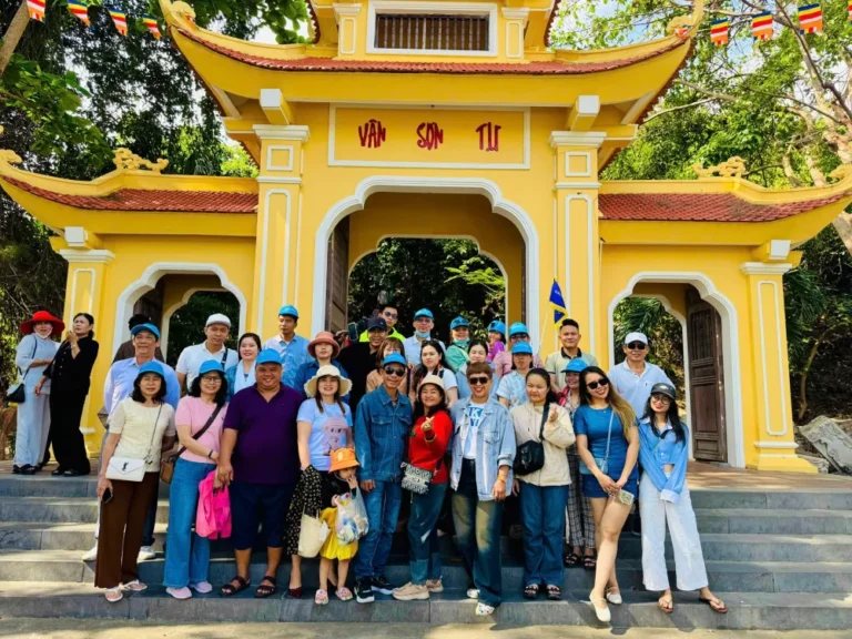 TOUR CÔN ĐẢO – TRẦN ĐỀ – XE GIƯỜNG NẰM 2N2Đ