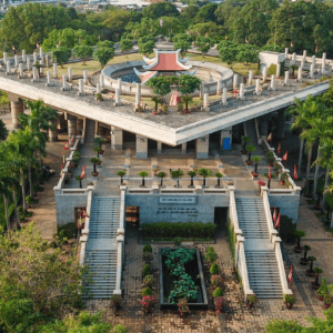Đền Tưởng niệm các Vua Hùng