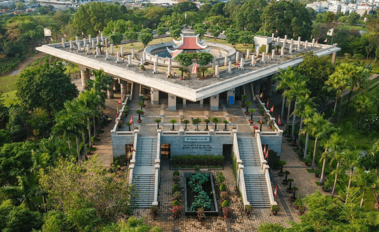 TOUR HỌC SINH ĐỀN HÙNG – ĐẠI NAM VĂN HIẾN 1 NGÀY