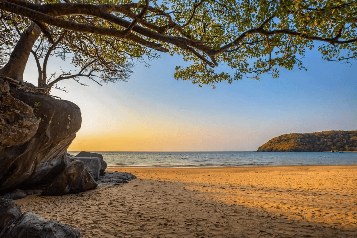 Ngắm hoàng hôn tại Bãi Đầm Trầu