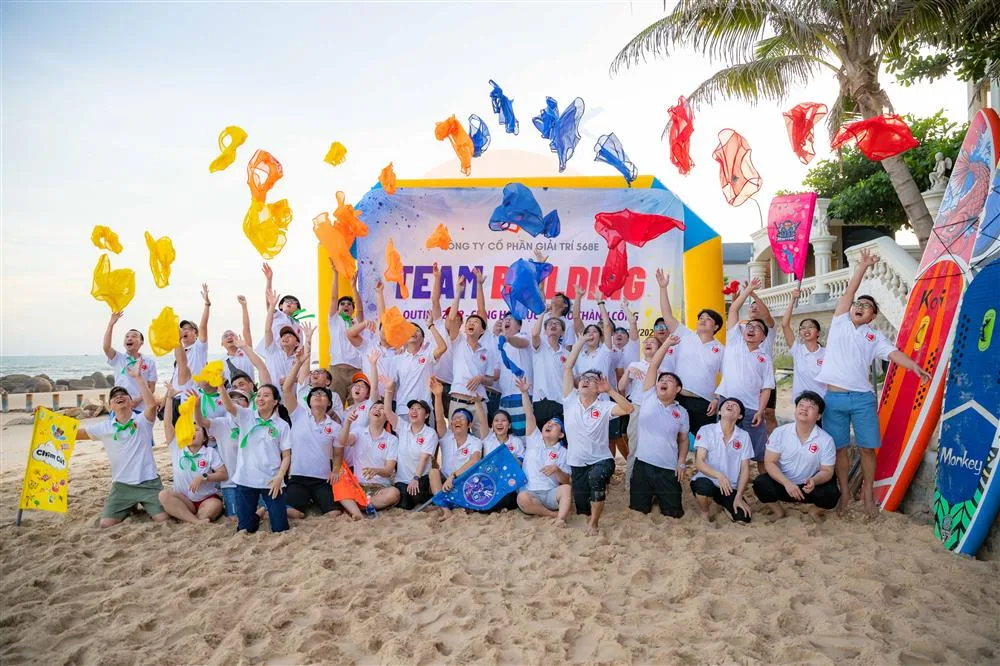 Vietrek Travel phát triển chương trình team building gắn với hoạt động khám phá thiên nhiên