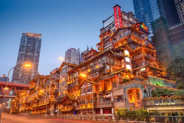 Khám phá Hồng Nhai Động