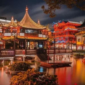 Tham quan phố đi bộ Miếu Thành Hoàng