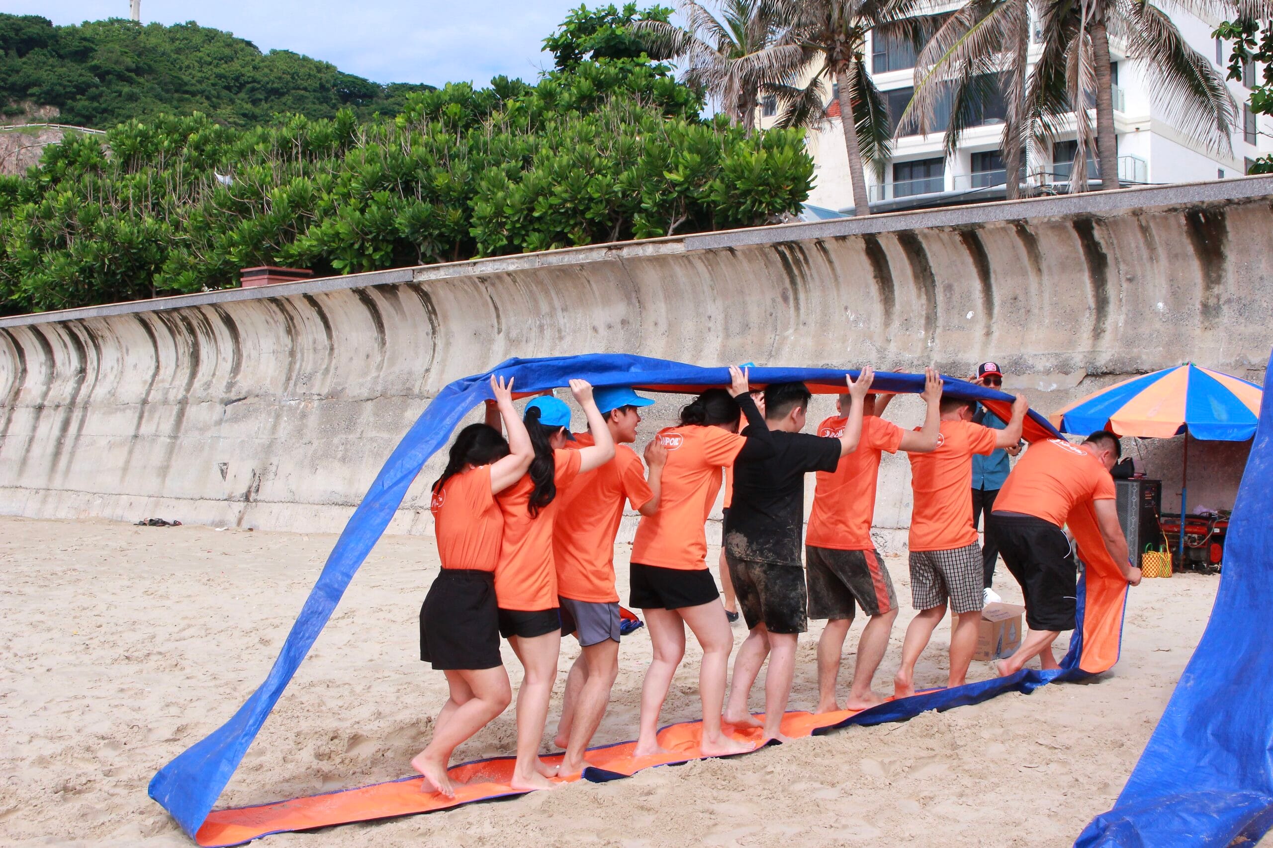 Trò chơi gắn kết tinh thần đồng đội