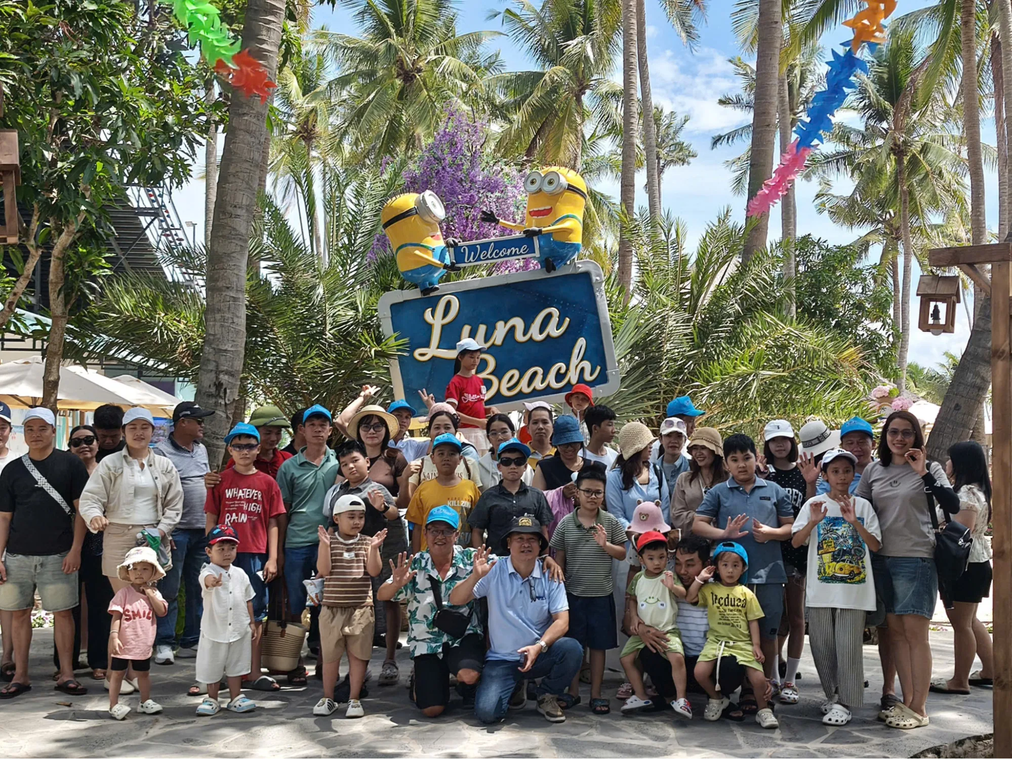 Tận hưởng không gian resort cao cấp Luna Beach