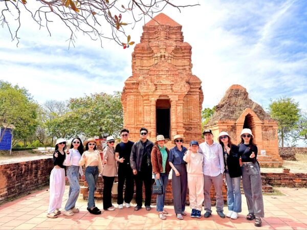 Tháp Pô Sah Inư, công trình kiến trúc Chăm Pa cổ