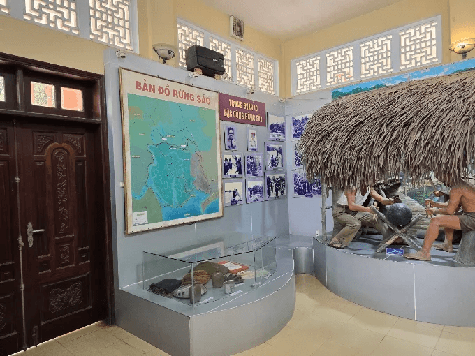 Tham quan Địa Đạo Nhơn Trạch