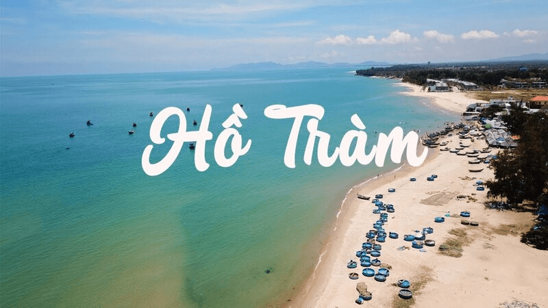 Tắm biển tại Hồ Tràm