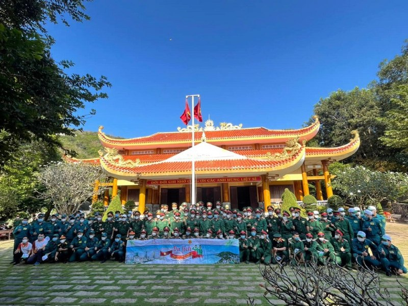 Khu di tích lịch sử Núi Minh Đạm