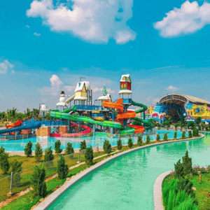 Đoàn vui chơi tại Khu du lịch Sơn Tiên - The Amazing Bay
