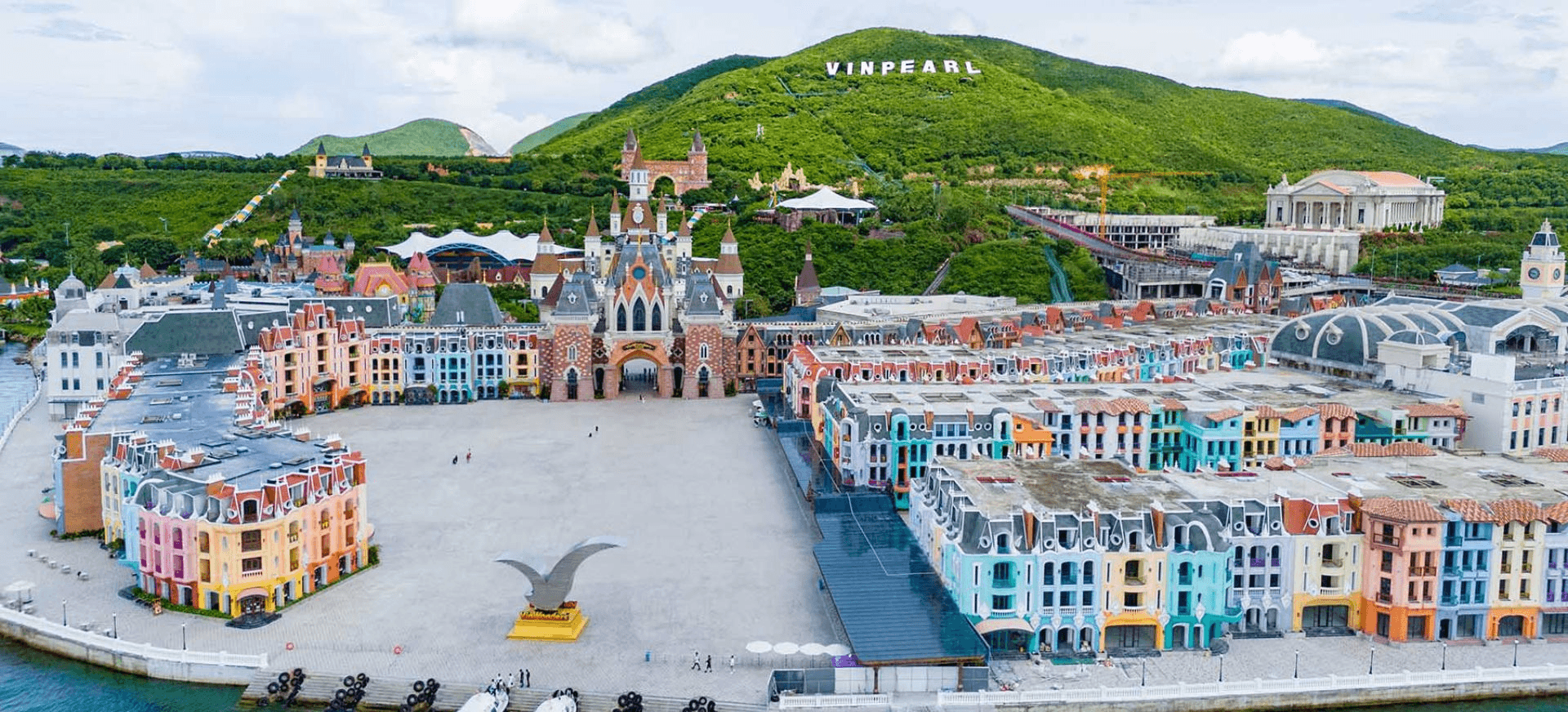 Check-in 1001+ Góc Sống Ảo Như Châu Âu