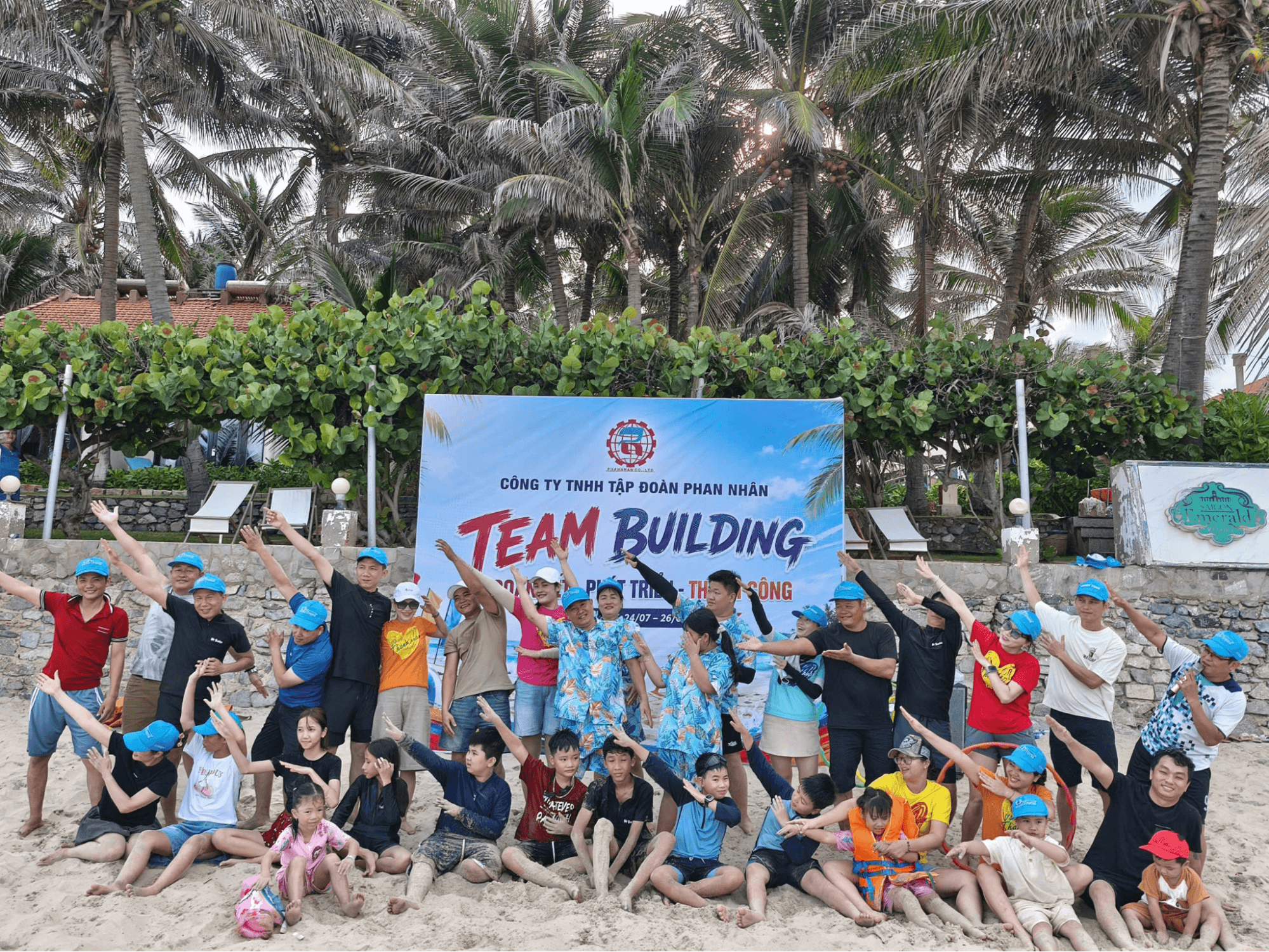 Chương trình team building với nhiều hoạt động sôi nổi