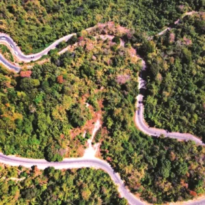 Kết thúc cung trekking, đoàn ghé tham quan Thác Trượt Tà Pứa