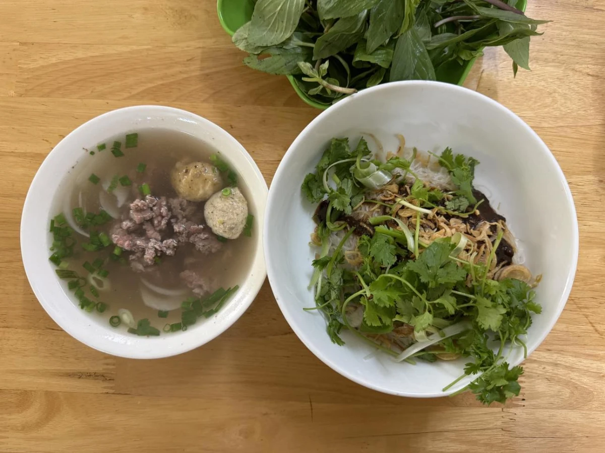 Phở khô hai tô Gia Lai phở hai tô đặc sản trứ danh phố núi Pleiku
